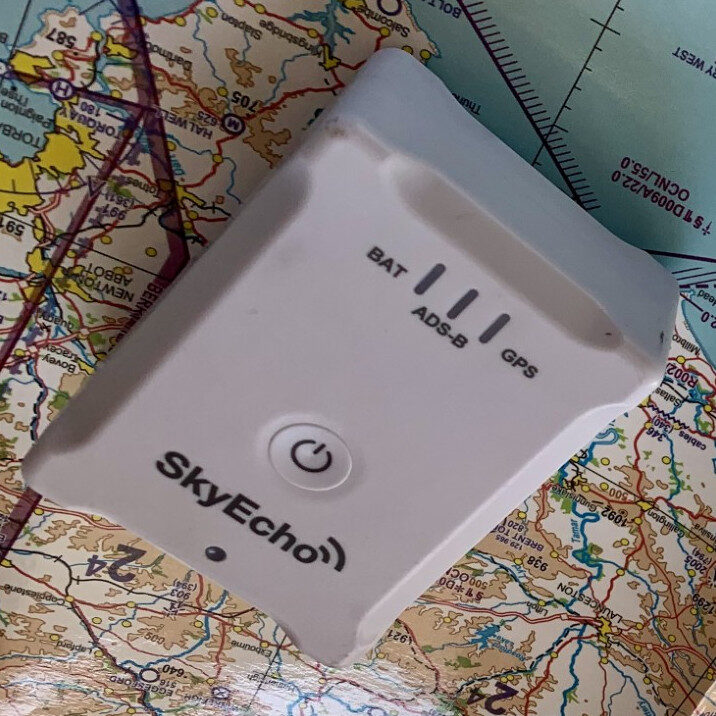 UAVIONIX SKYECHO 2 Portable ADS-B Transceiver (Mount, Cable & Case included)